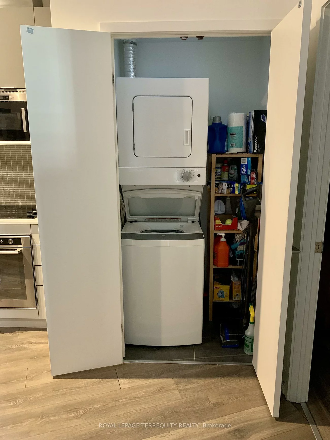 2908, Highway 7, Concord, Vaughan