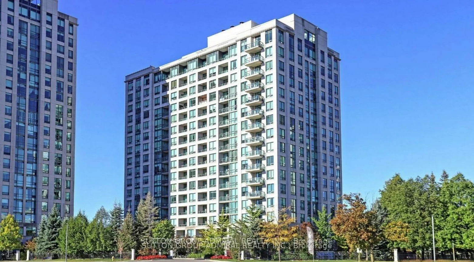 100, Promenade, Brownridge, Vaughan