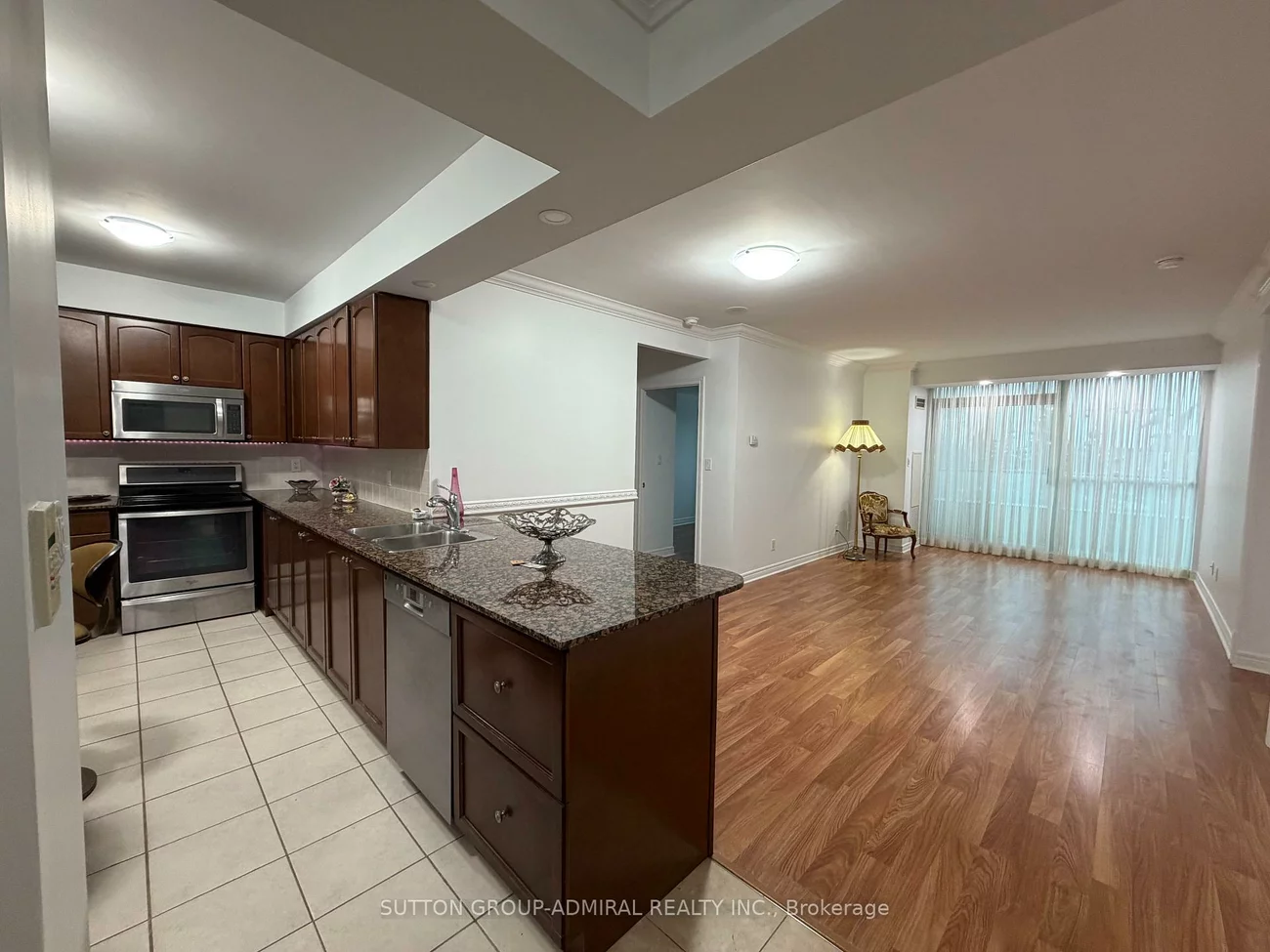 100, Promenade, Brownridge, Vaughan