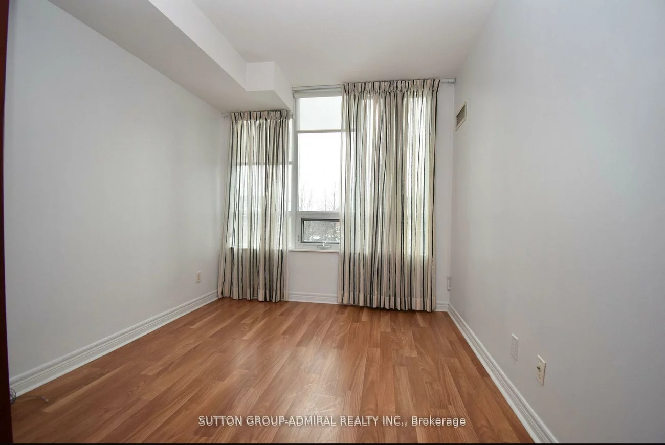 100, Promenade, Brownridge, Vaughan