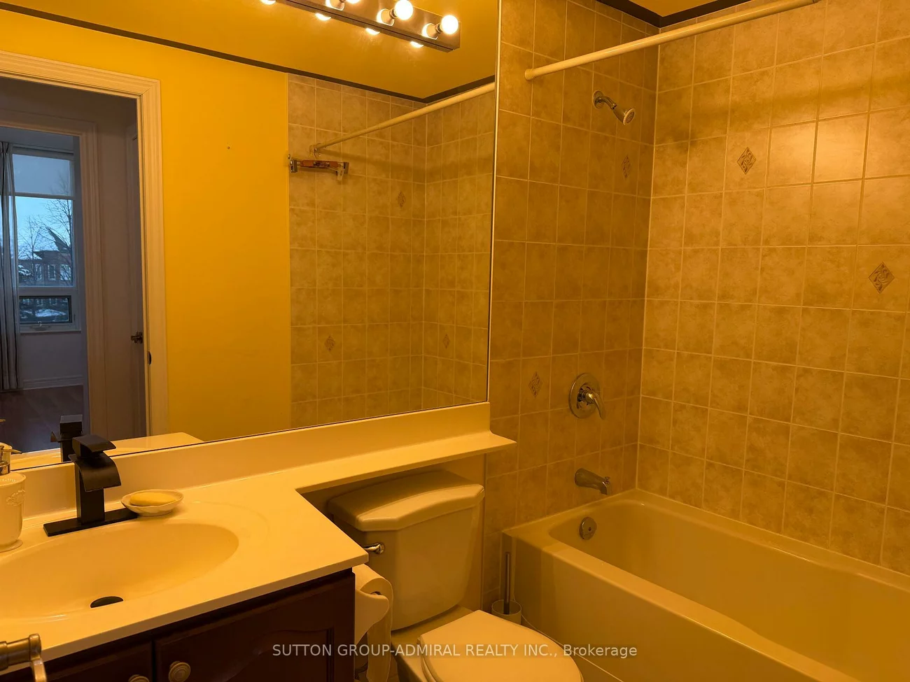 100, Promenade, Brownridge, Vaughan