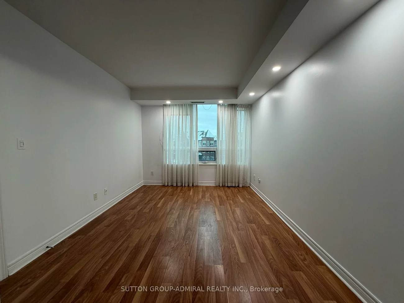 100, Promenade, Brownridge, Vaughan