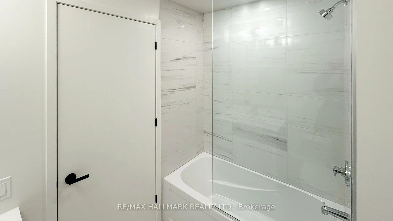 8, Interchange, Vaughan Corporate Centre, Vaughan