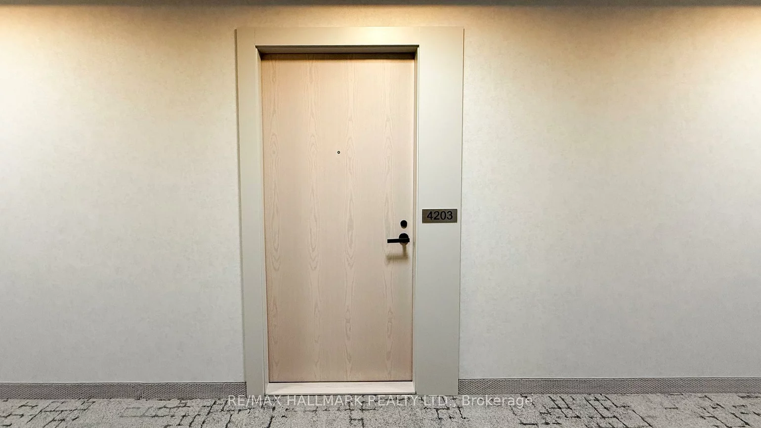 8, Interchange, Vaughan Corporate Centre, Vaughan