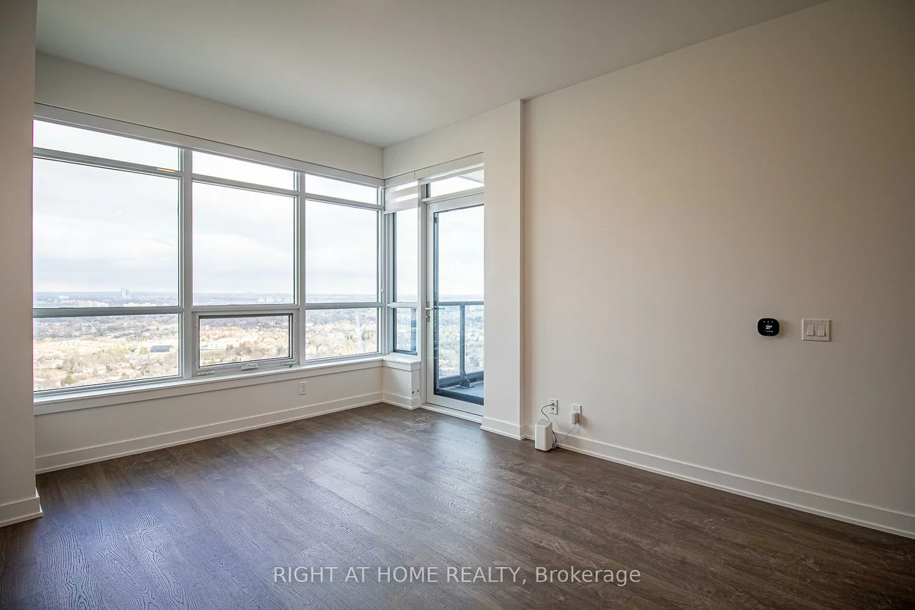 50, Upper Mall, Brownridge, Vaughan