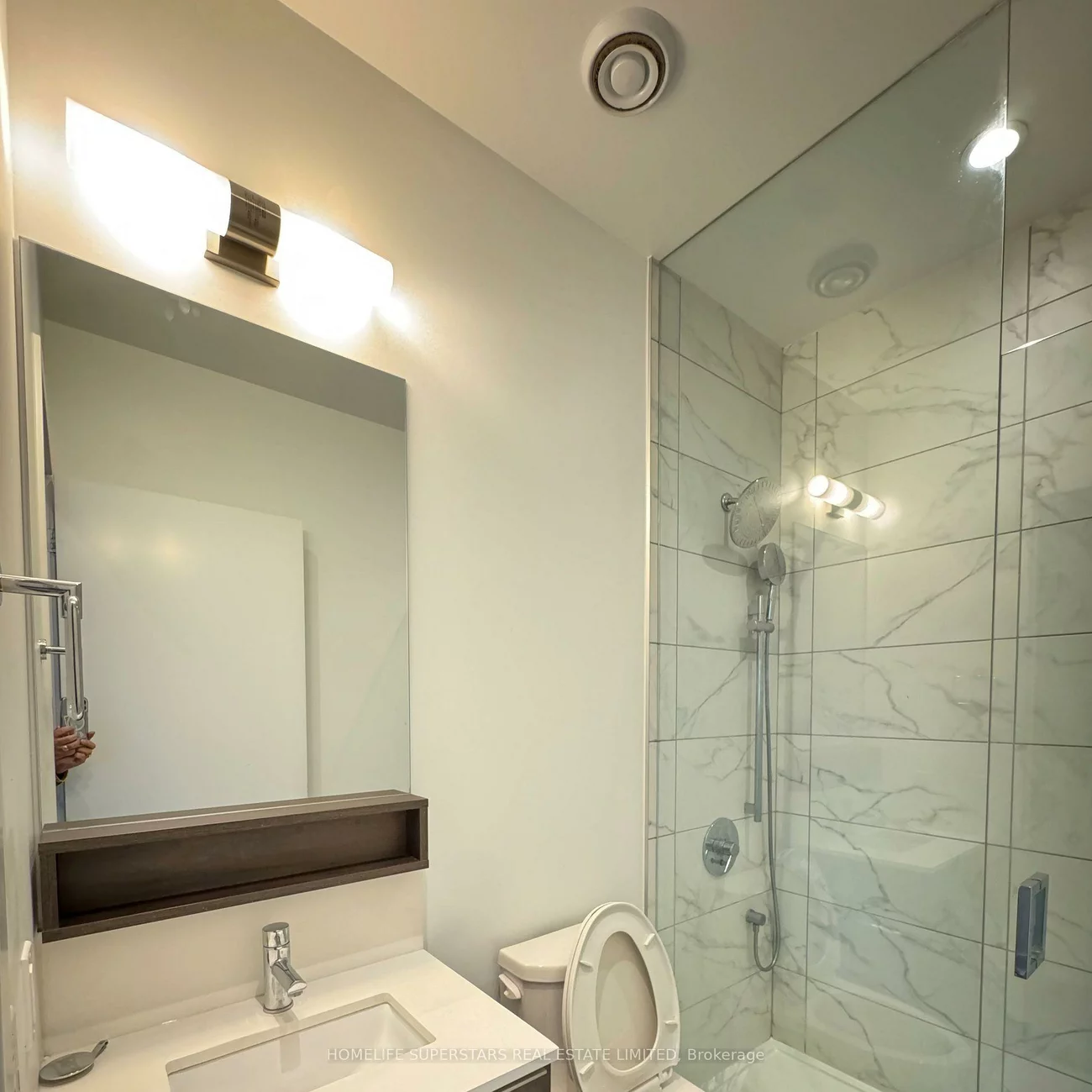 950, Portage, Vaughan Corporate Centre, Vaughan