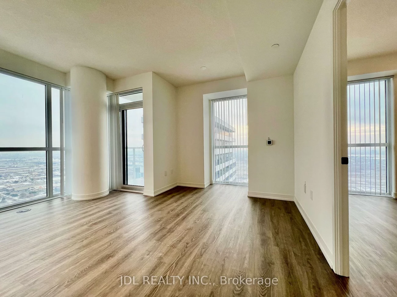 8, Interchange, Vaughan Corporate Centre, Vaughan