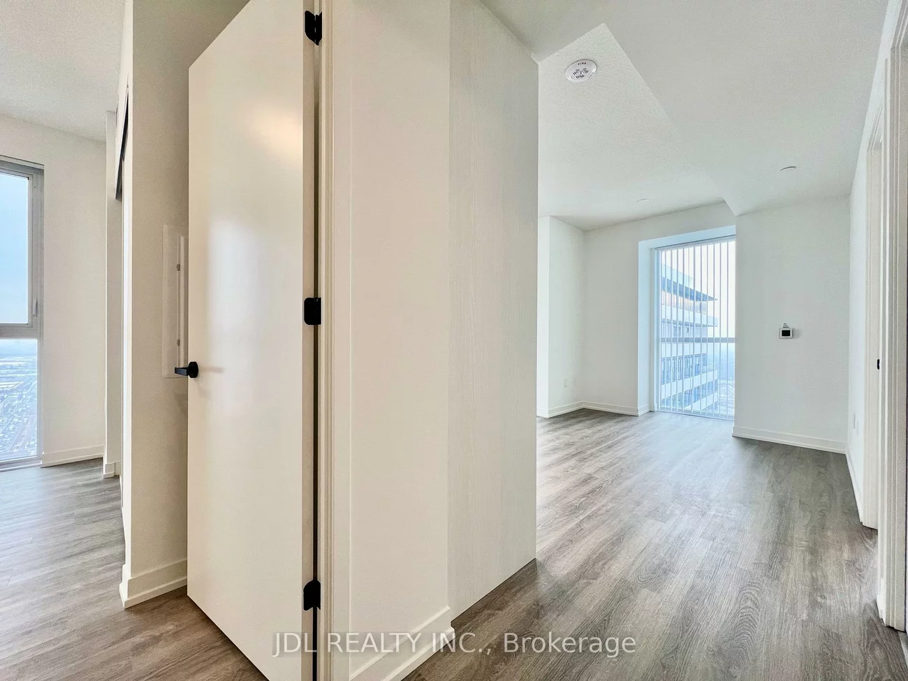 8, Interchange, Vaughan Corporate Centre, Vaughan