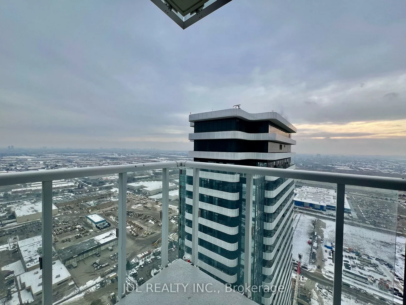 8, Interchange, Vaughan Corporate Centre, Vaughan