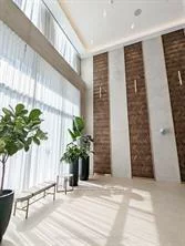 1000, Portage, Vaughan Corporate Centre, Vaughan