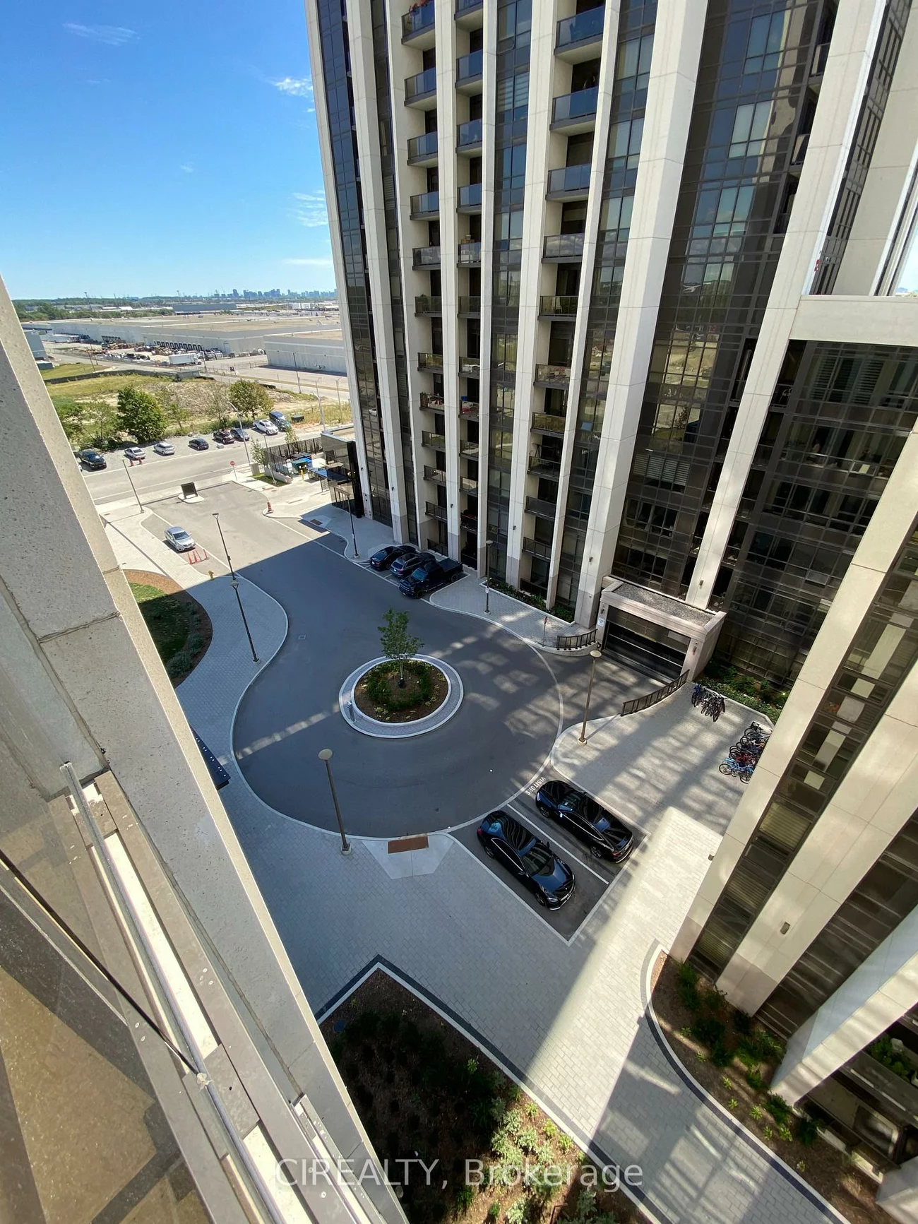 9085, Jane, Concord, Vaughan