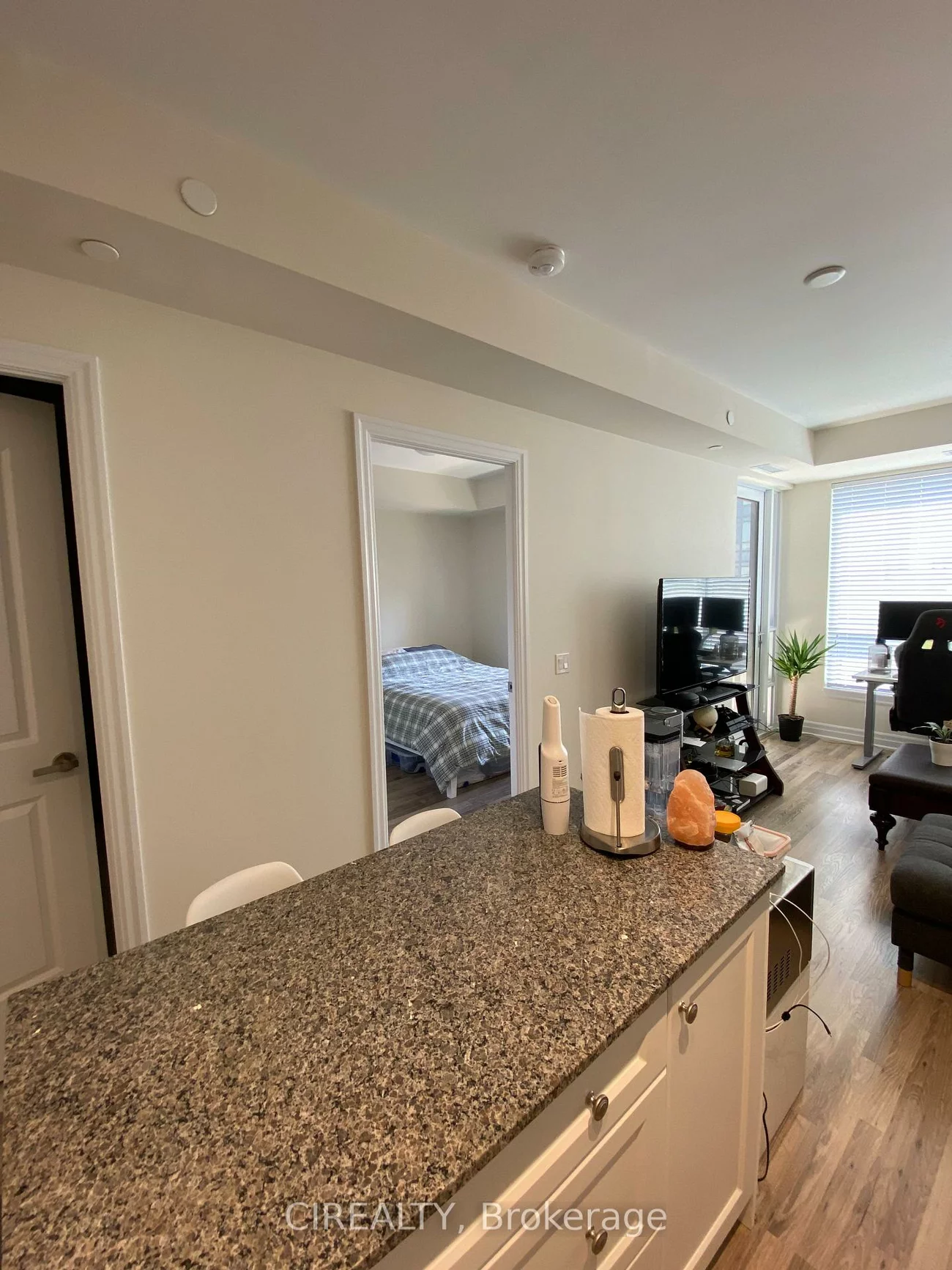 9085, Jane, Concord, Vaughan