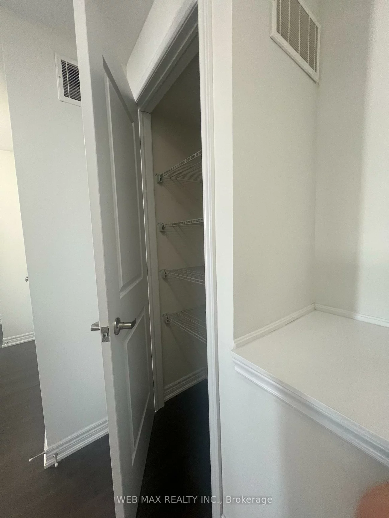 9601, Jane, Maple, Vaughan