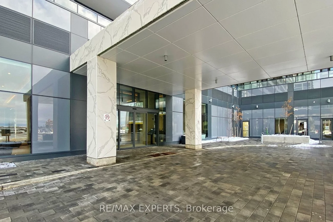 8960, Jane, Vellore Village, Vaughan