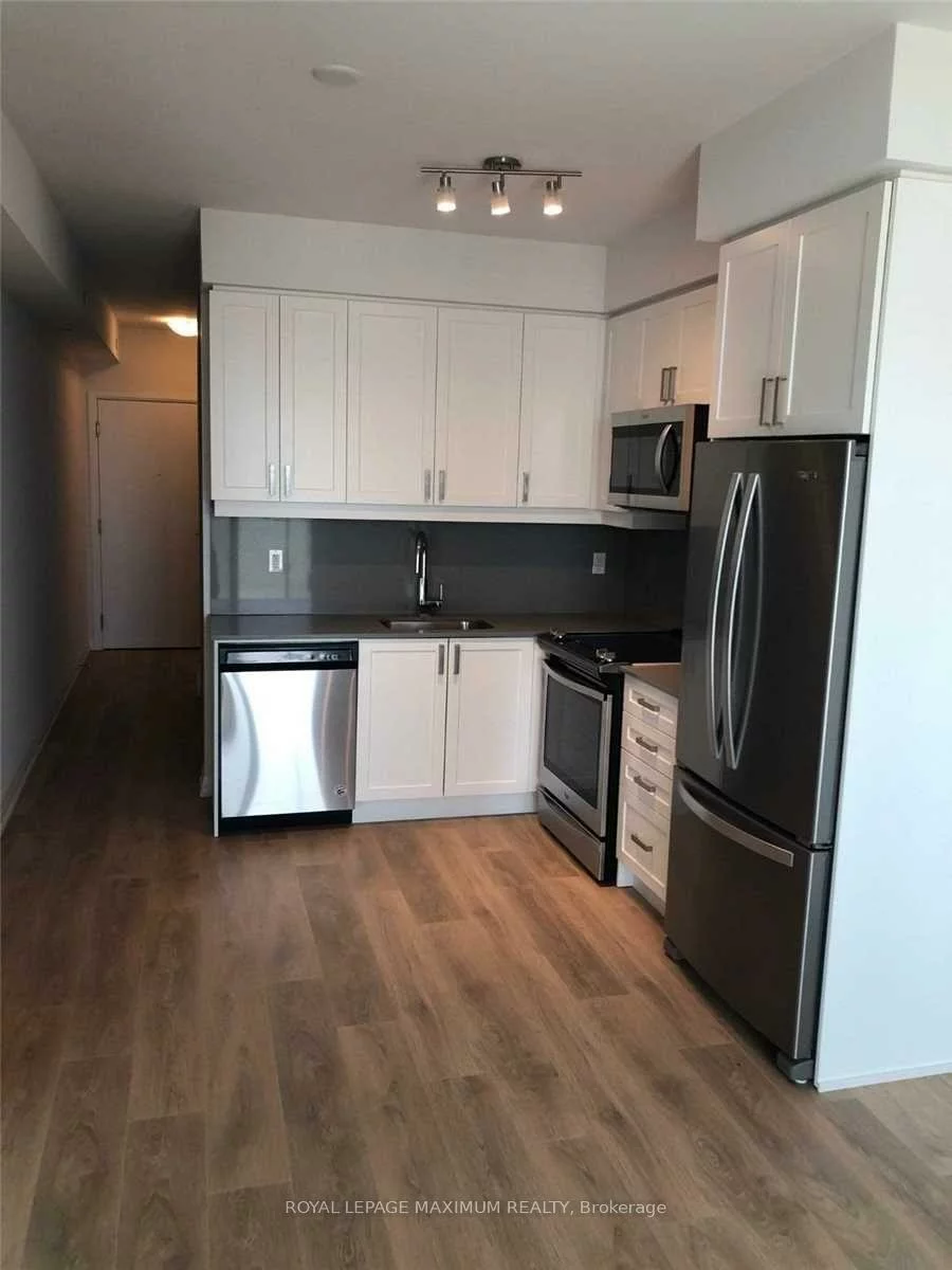 7895, Jane, Concord, Vaughan