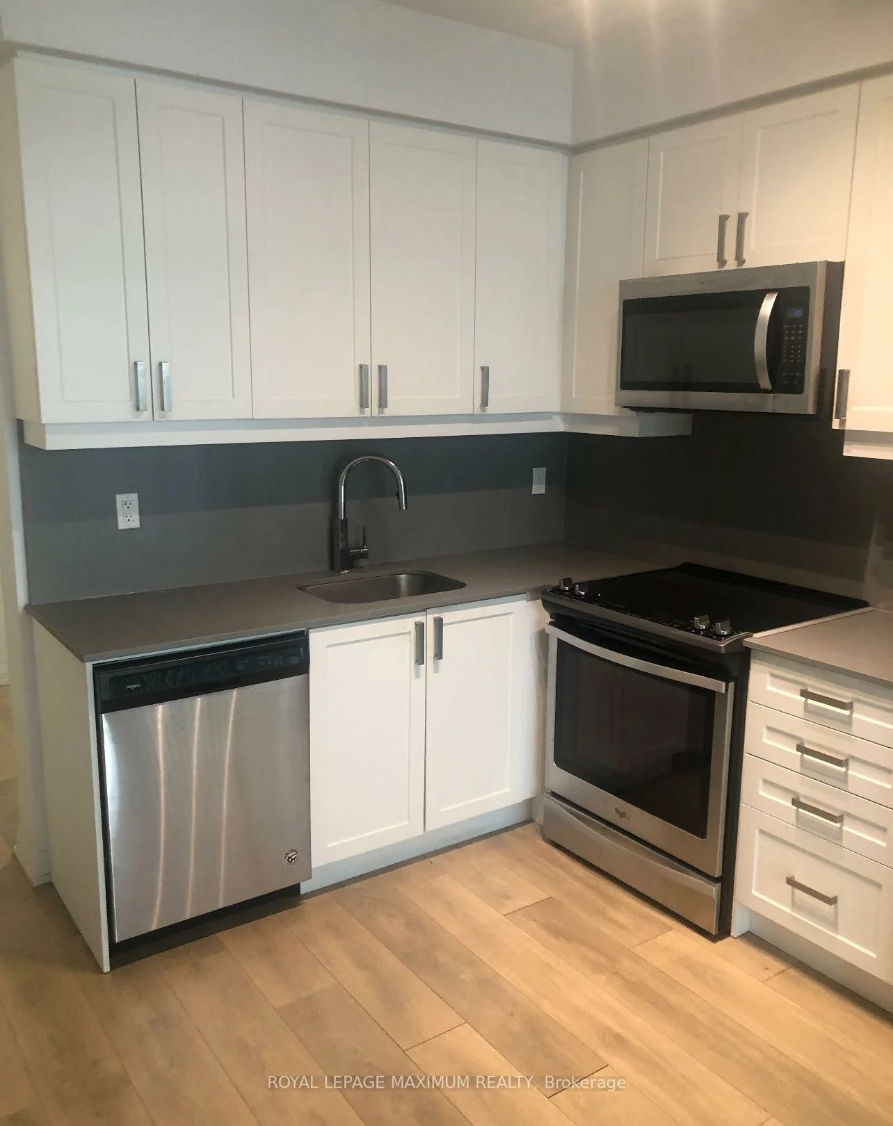 7895, Jane, Concord, Vaughan