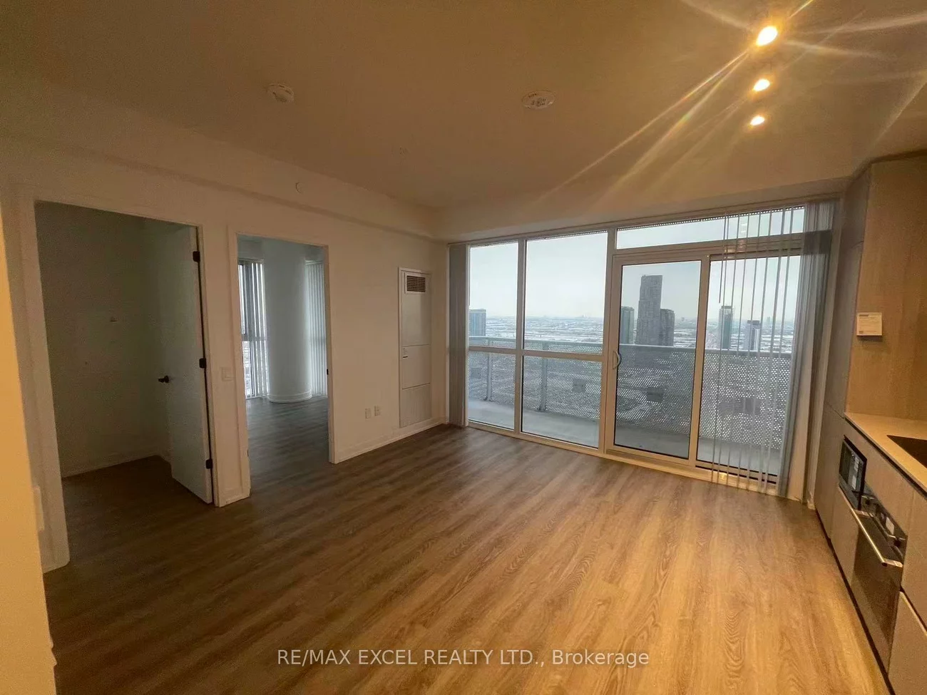 8, Interchange, Vaughan Corporate Centre, Vaughan