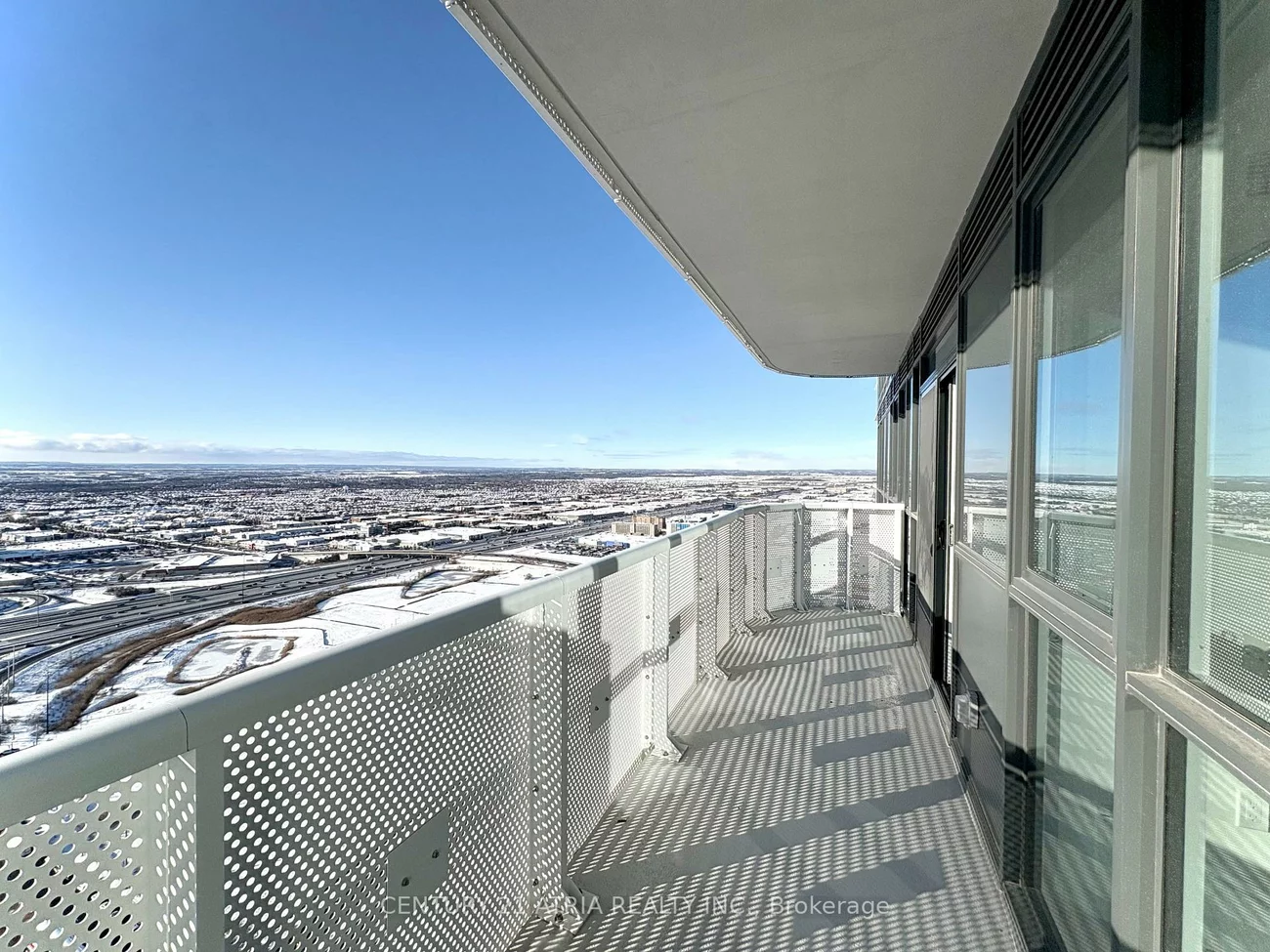 8, Interchange, Vaughan Corporate Centre, Vaughan