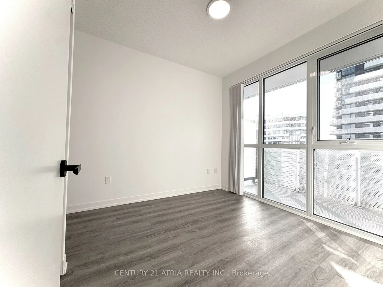 8, Interchange, Vaughan Corporate Centre, Vaughan