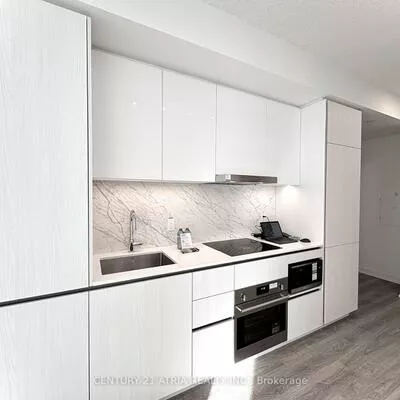 8, Interchange, Vaughan Corporate Centre, Vaughan