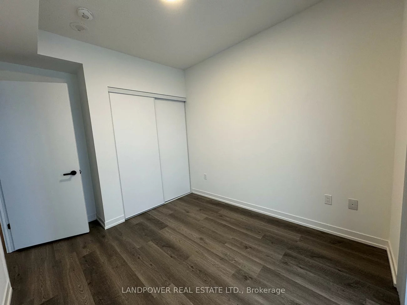 8, Interchange, Vaughan Corporate Centre, Vaughan