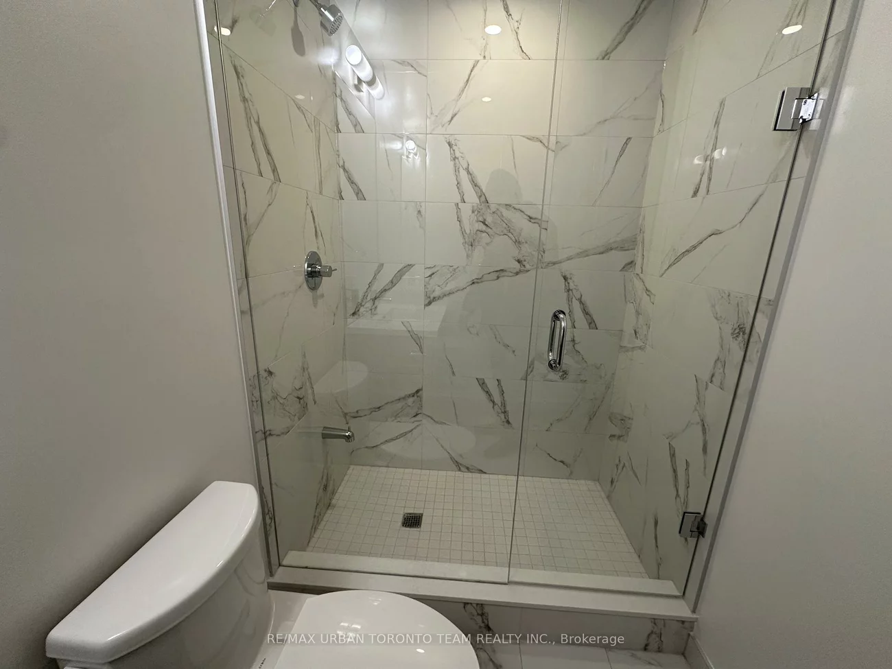 8, Interchange, Vaughan Corporate Centre, Vaughan