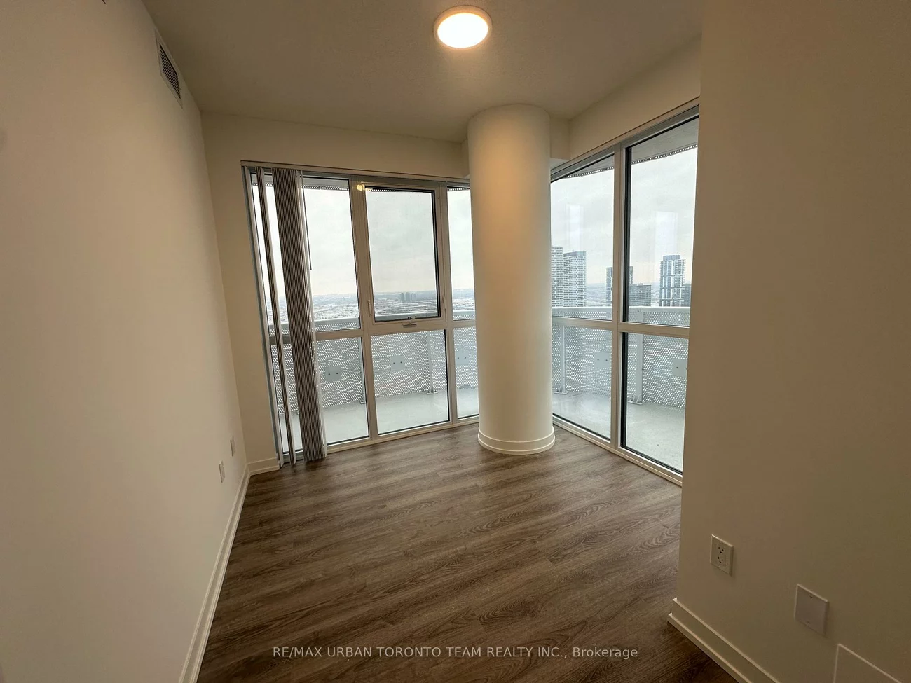 8, Interchange, Vaughan Corporate Centre, Vaughan