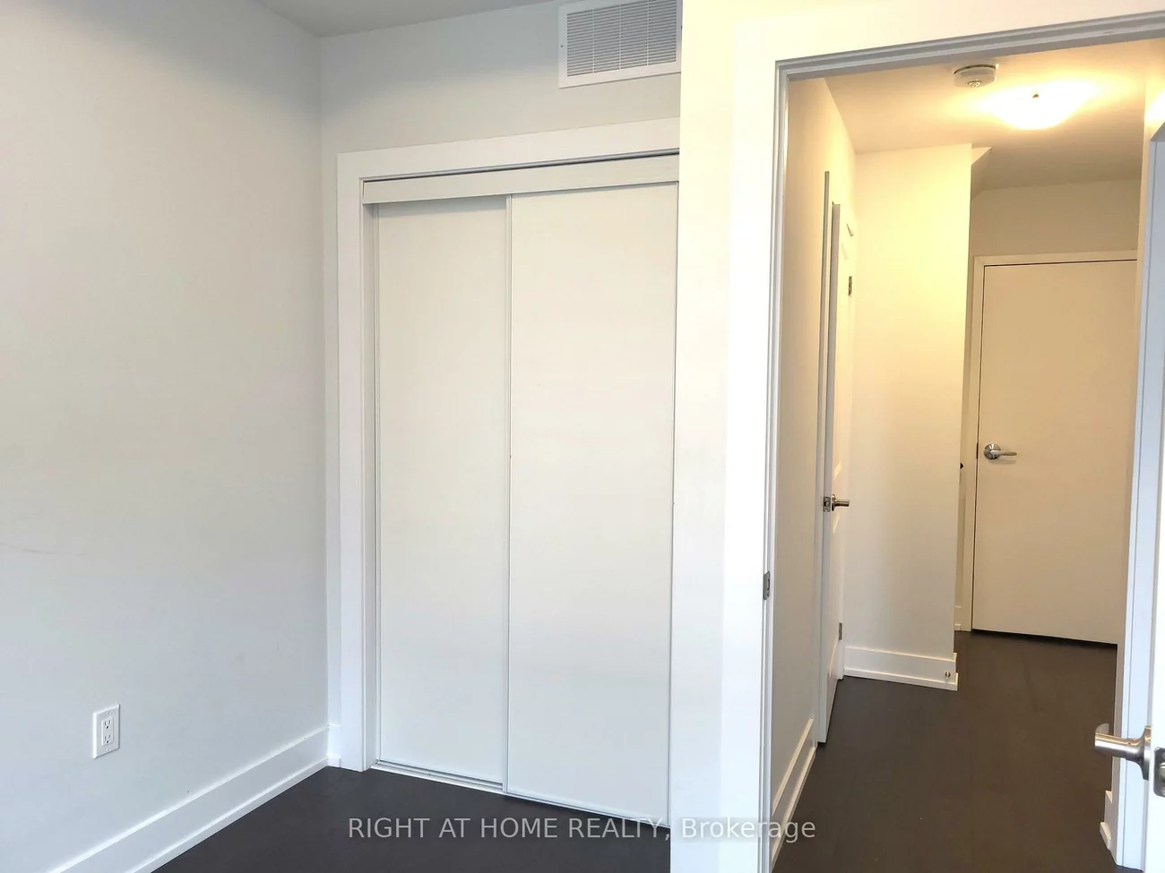 9580, Islington, Sonoma Heights, Vaughan