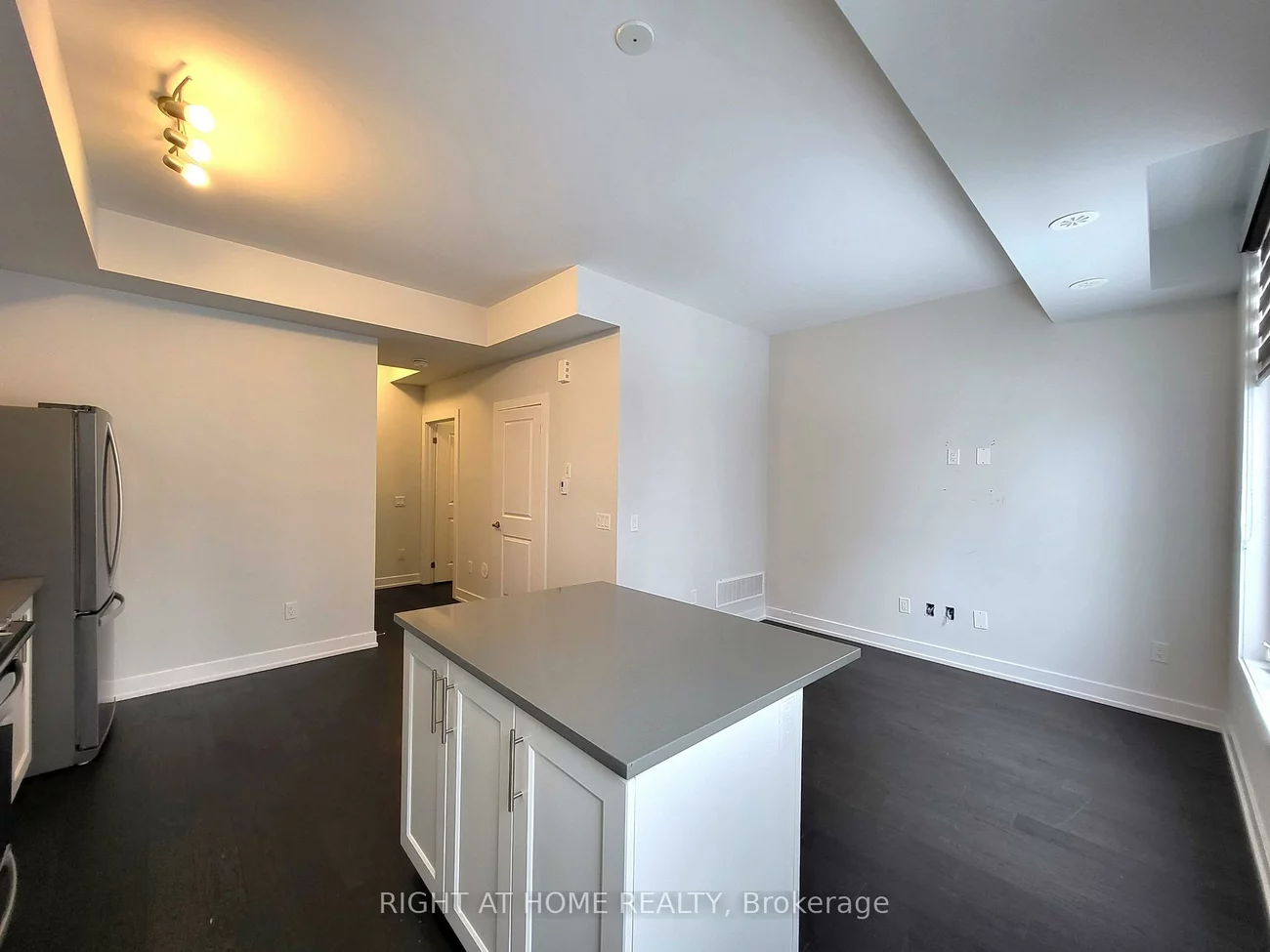 9580, Islington, Sonoma Heights, Vaughan