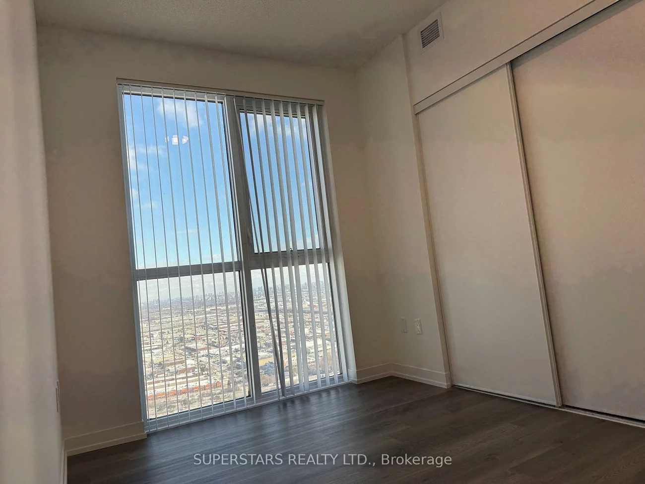 8, Interchange, Vaughan Corporate Centre, Vaughan