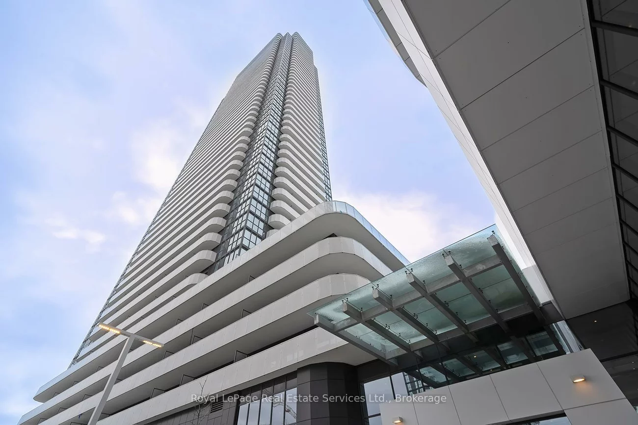 8, Interchange, Vaughan Corporate Centre, Vaughan