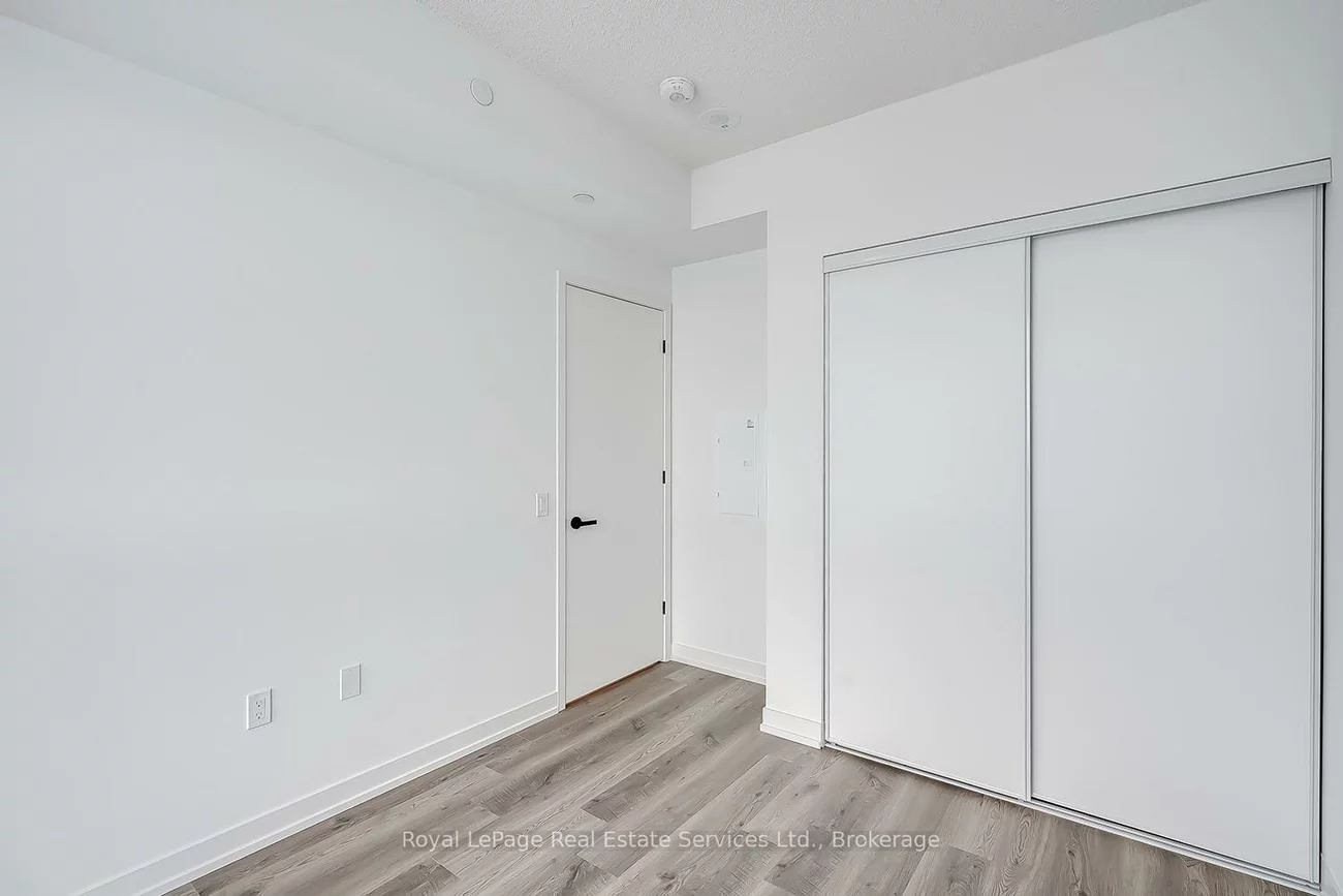 8, Interchange, Vaughan Corporate Centre, Vaughan