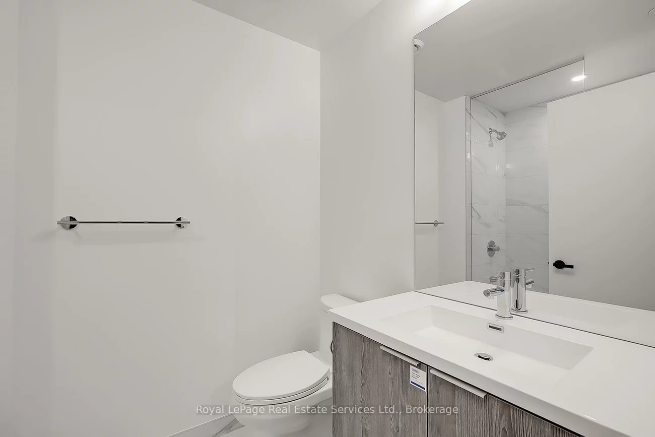 8, Interchange, Vaughan Corporate Centre, Vaughan