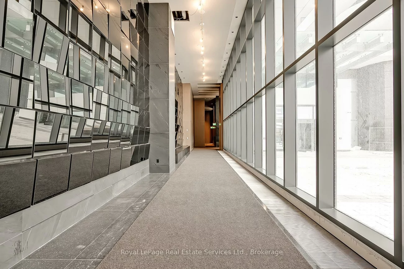 8, Interchange, Vaughan Corporate Centre, Vaughan