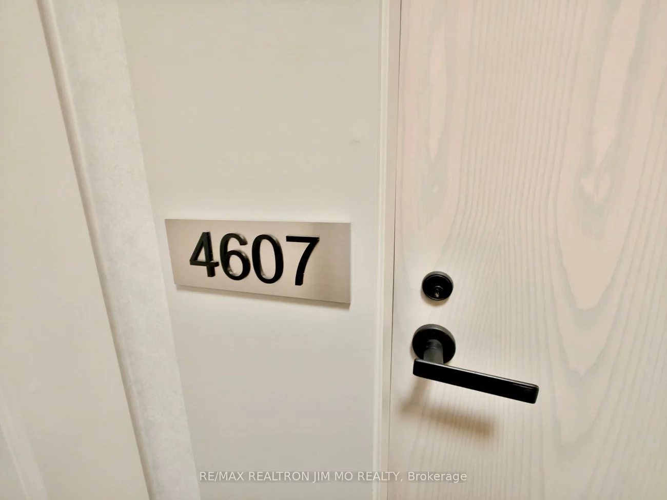 8, Interchange, Vaughan Corporate Centre, Vaughan