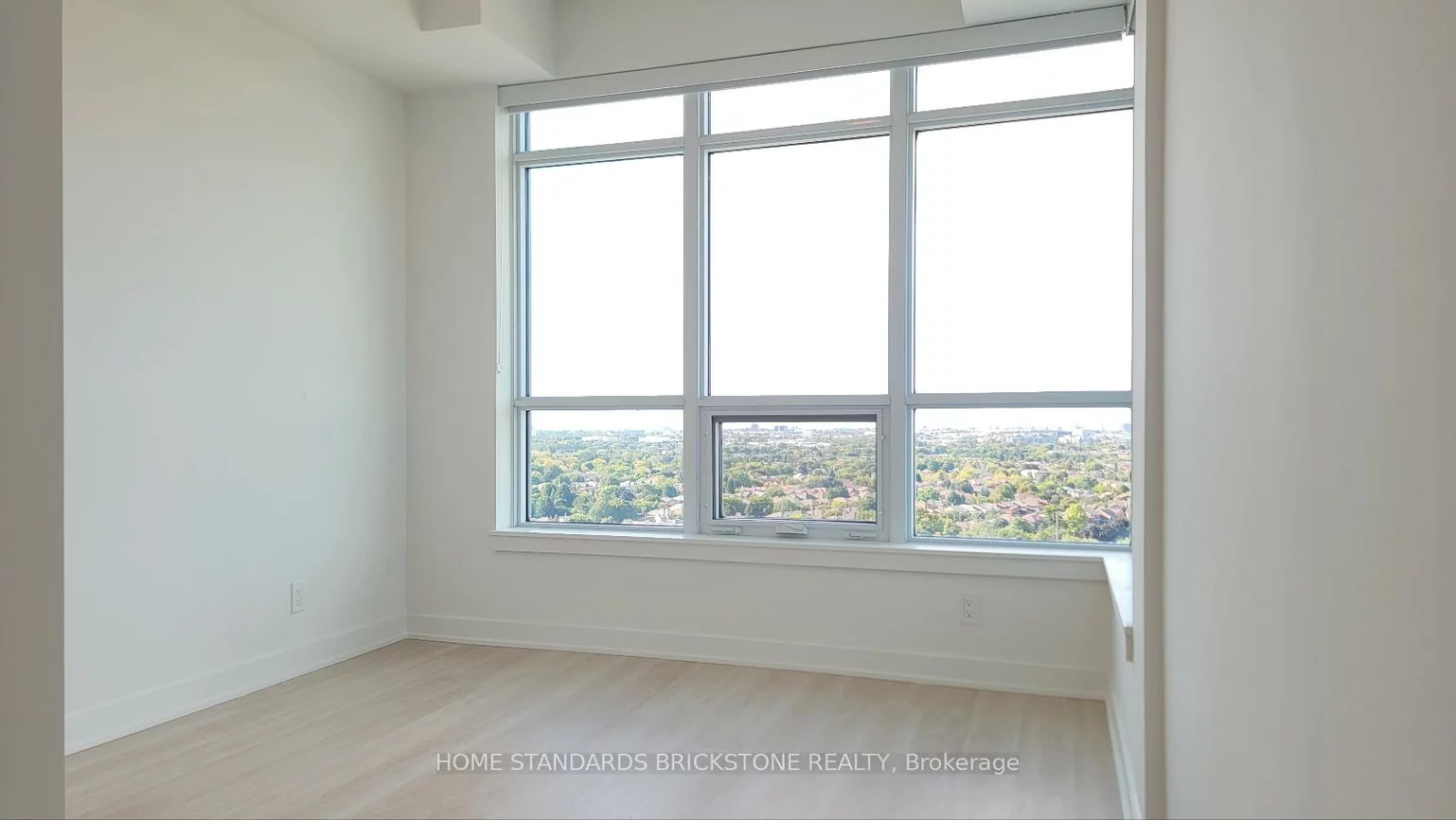 30, Upper Mall, Brownridge, Vaughan