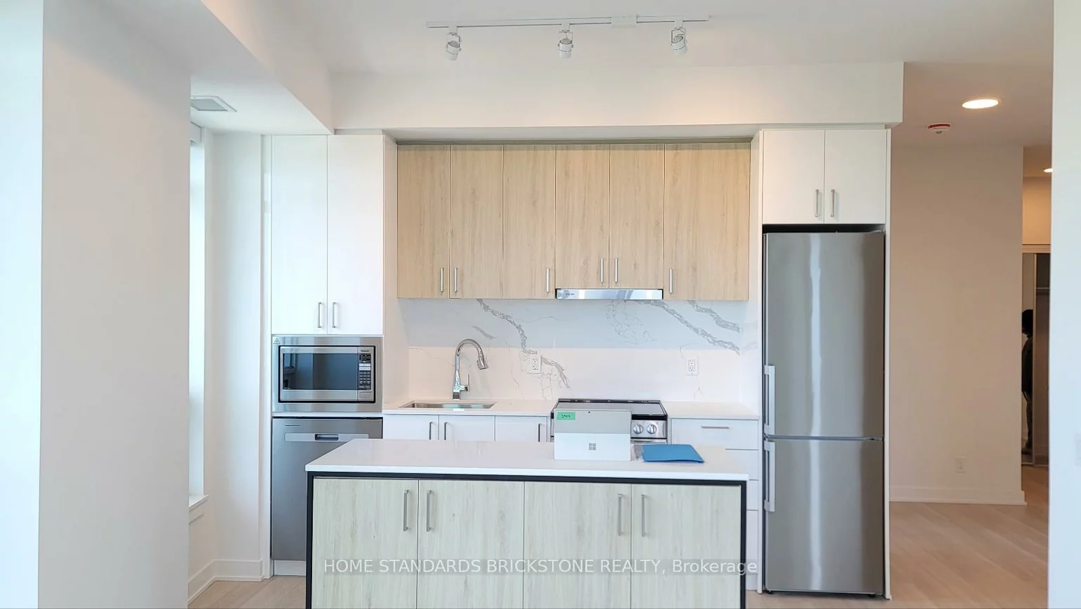 30, Upper Mall, Brownridge, Vaughan