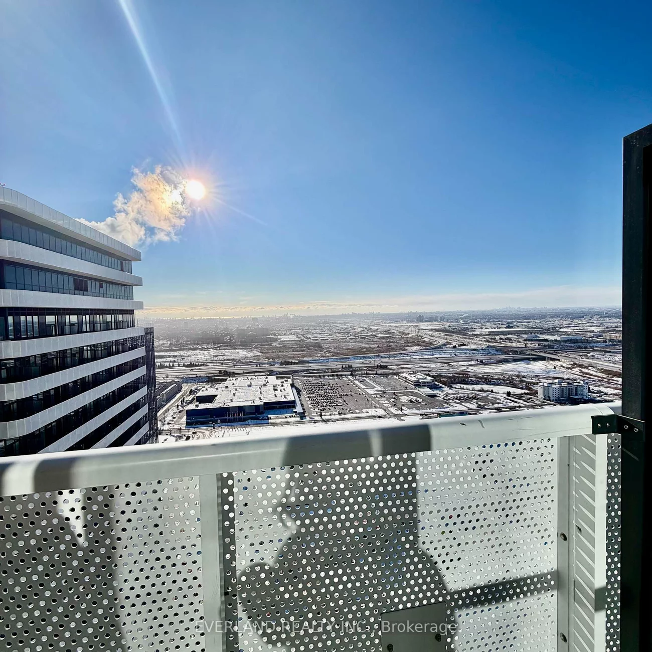 8, INTERCHANGE, Vaughan Corporate Centre, Vaughan