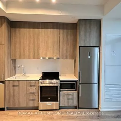 195, Commerce, Vaughan Corporate Centre, Vaughan