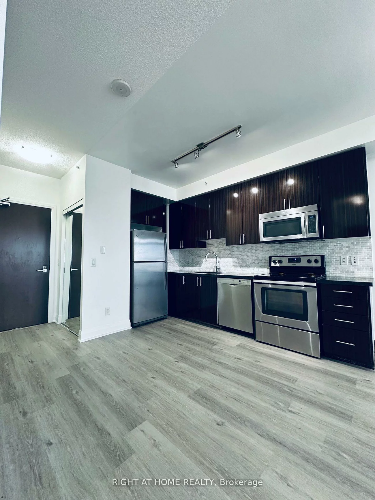 75, North Park, Beverley Glen, Vaughan