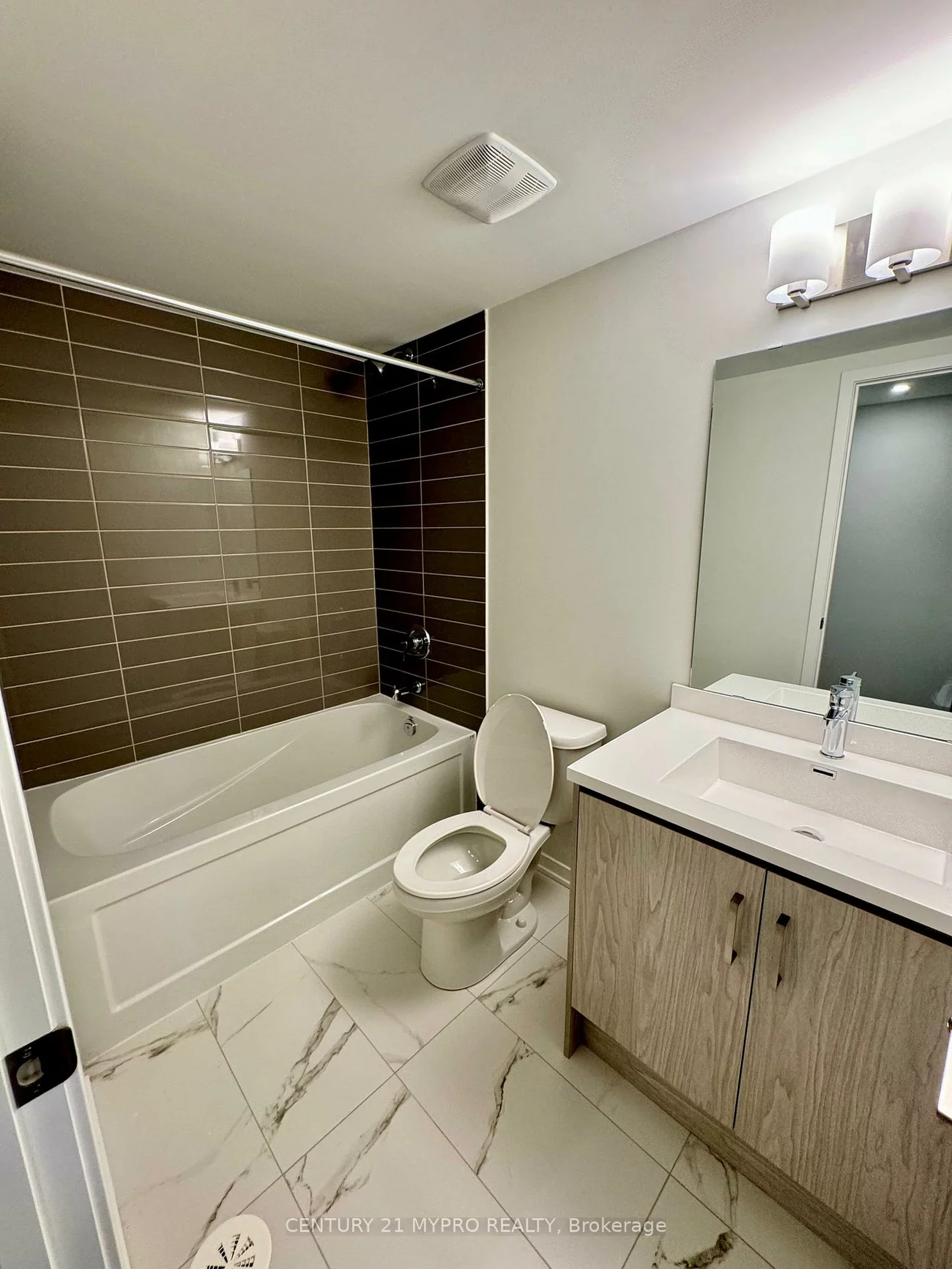 130, Honeycrisp, Concord, Vaughan