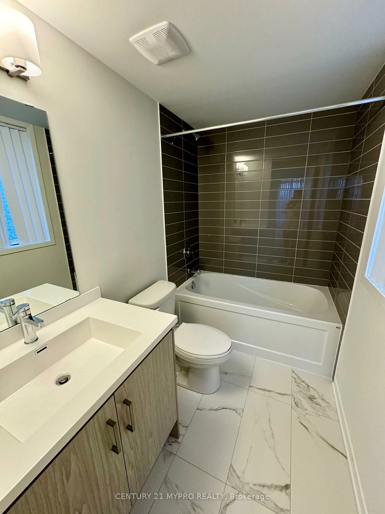 130, Honeycrisp, Concord, Vaughan