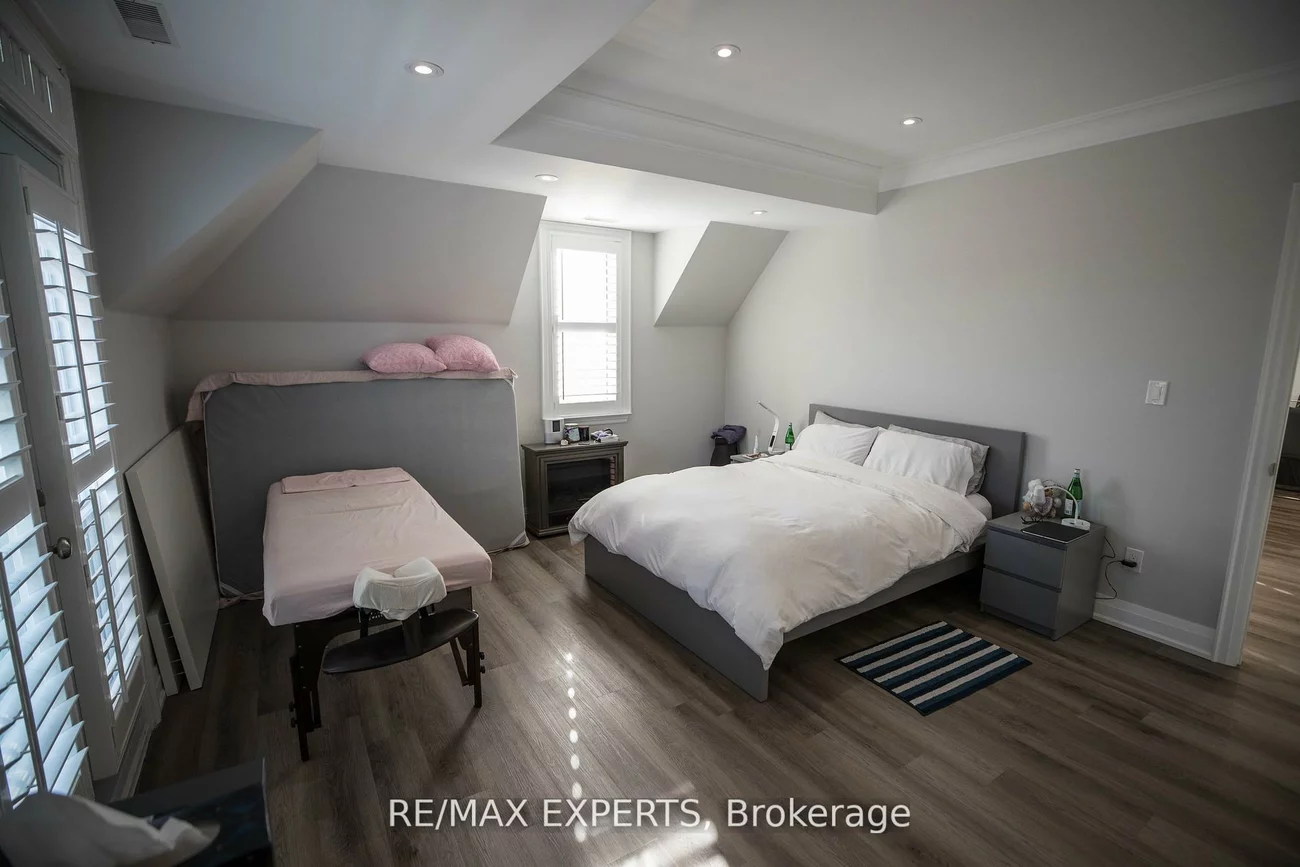 10462, Islington, Kleinburg, Vaughan