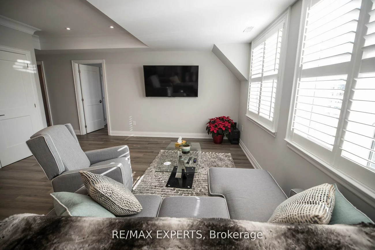 10462, Islington, Kleinburg, Vaughan