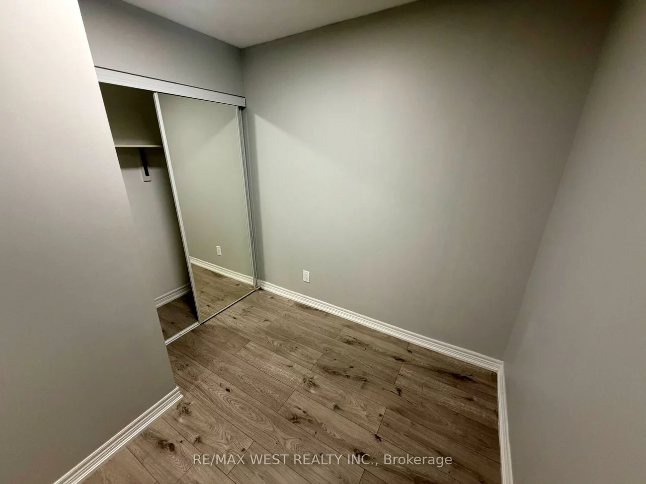 60, Disera, Beverley Glen, Vaughan