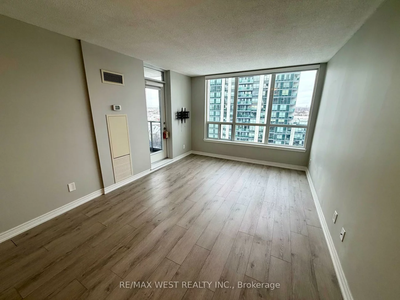 60, Disera, Beverley Glen, Vaughan