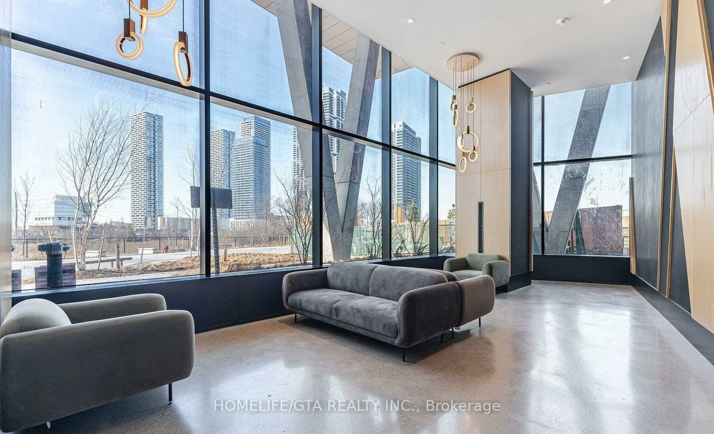 2920, Hwy 7, Concord, Vaughan