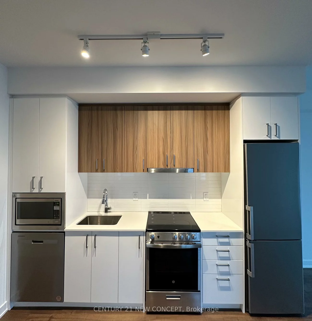 50, Upper Mall, Brownridge, Vaughan