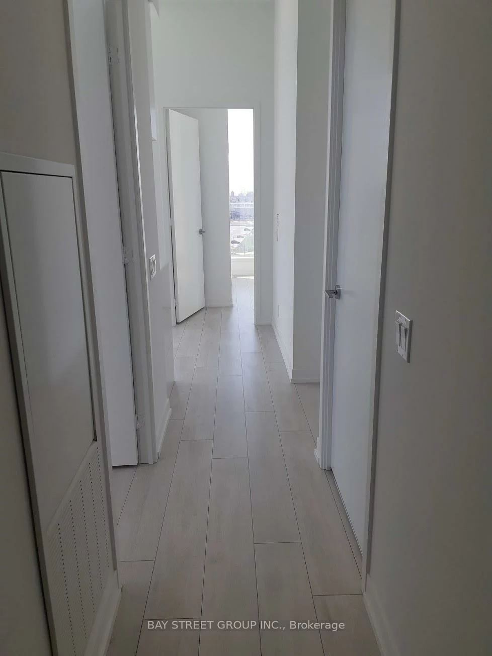 950, Portage, Vaughan Corporate Centre, Vaughan