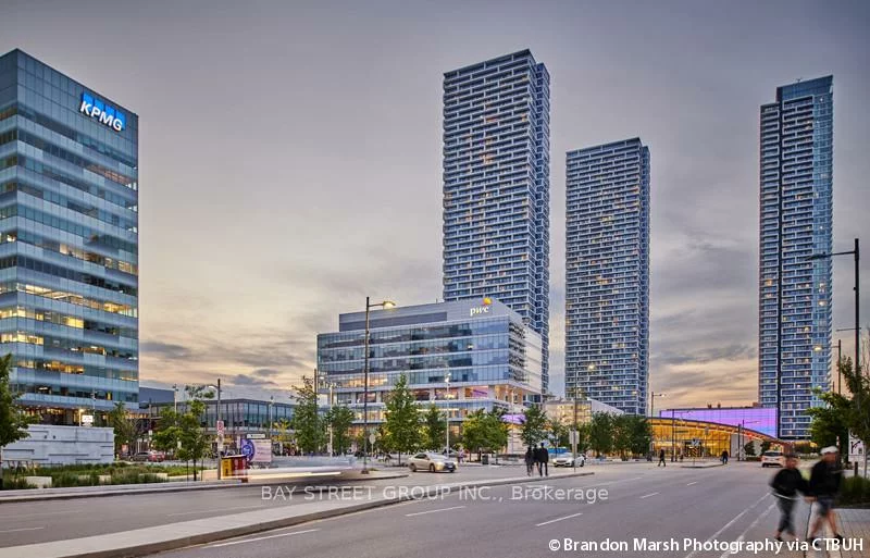 950, Portage, Vaughan Corporate Centre, Vaughan